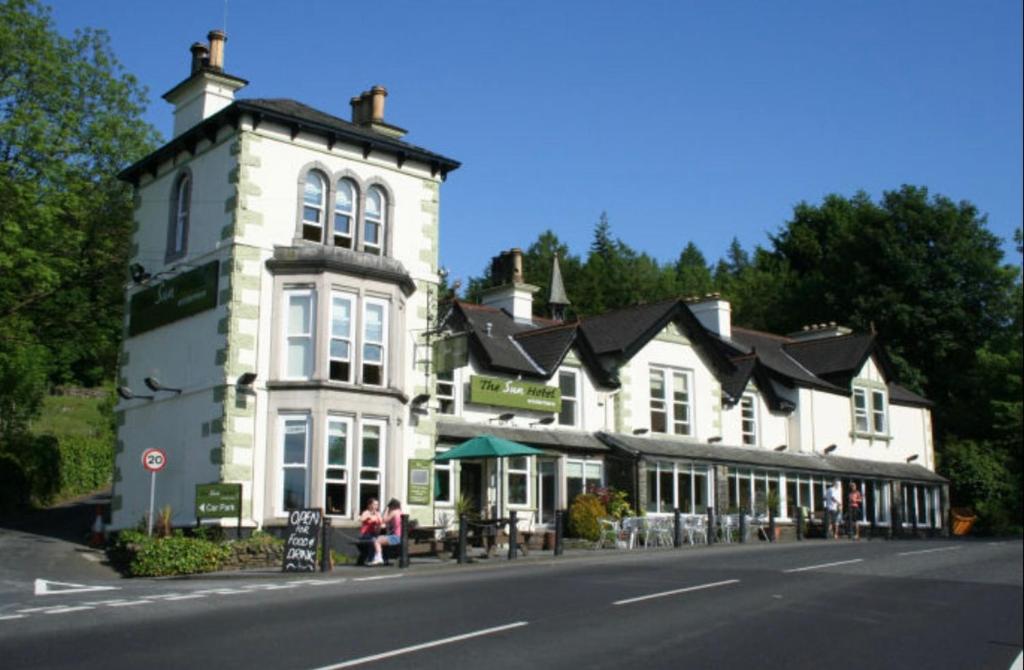 Quirky Cottage Troutbeck Bridge photo 6