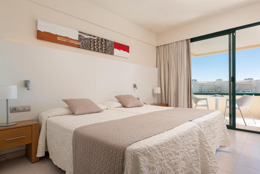 Hotel Marfil Playa photo
