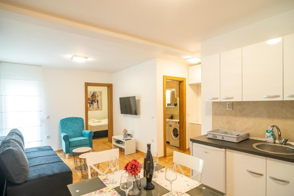 Apartmani Central 7 & Free parking, Vrnjačka Banja