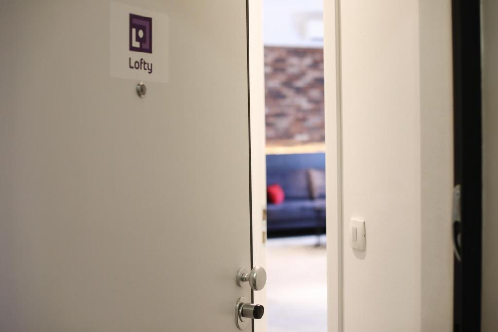 Lofty Exclusive Apartments - 4