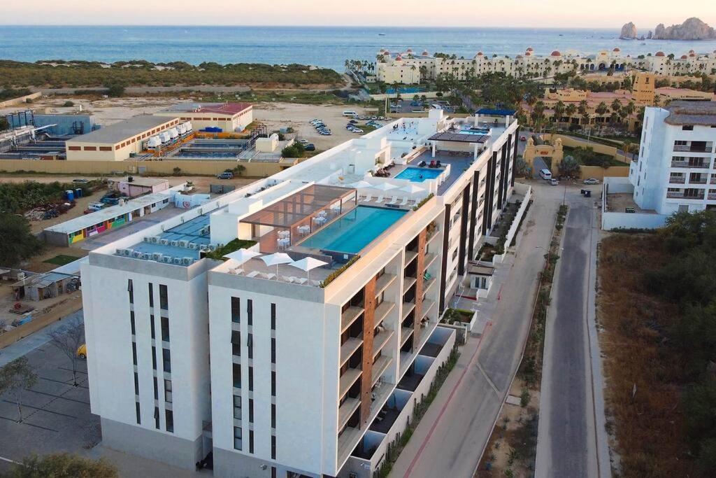 Great location 2BD 2BTH Walking distance to Medano - 1