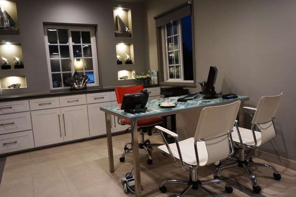 크레센트 베이 인 라구나 비치