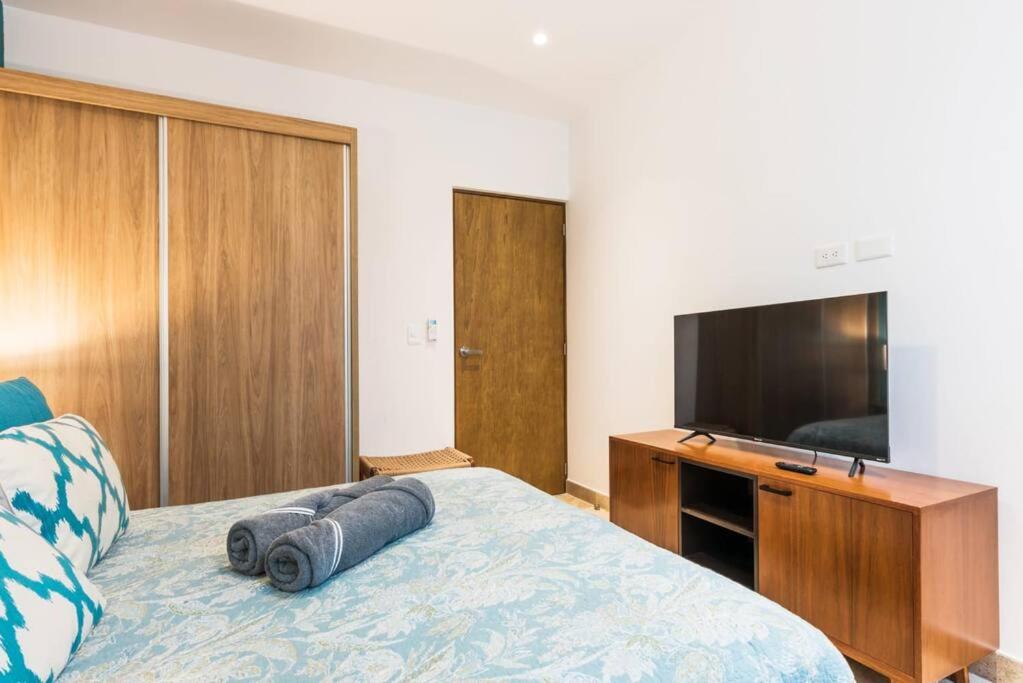 2BR in top location, 3rd floor, Ocean View - 2
