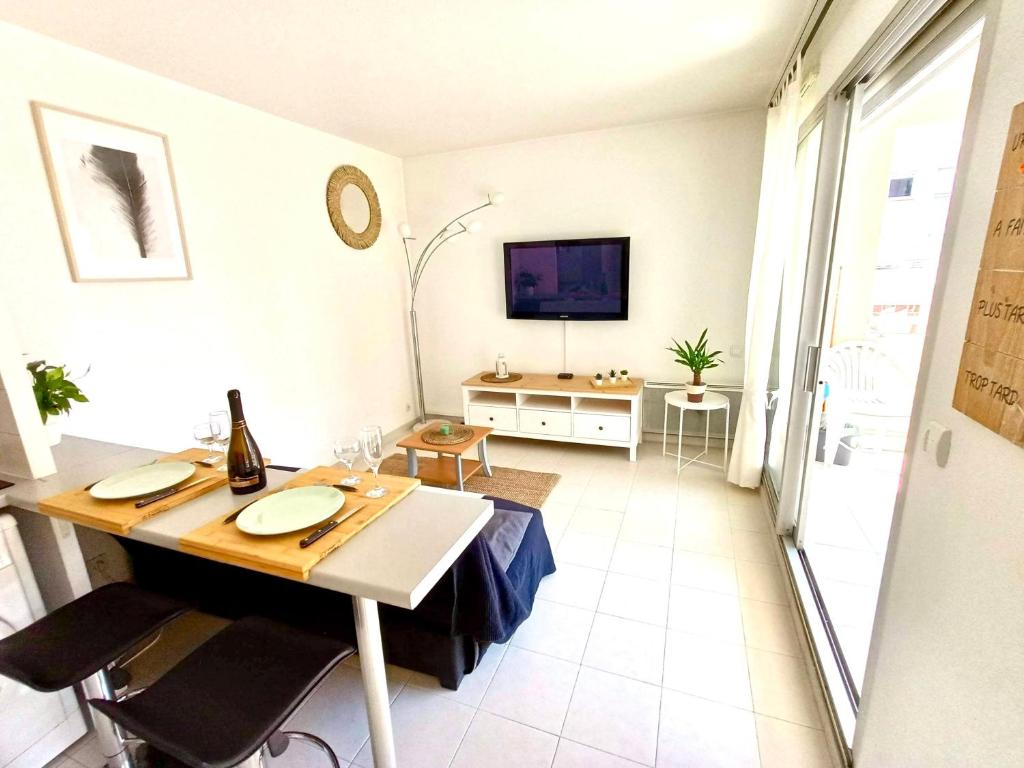 2P 42m² Terrasse / Piscine / Clim / Plage ! - 2