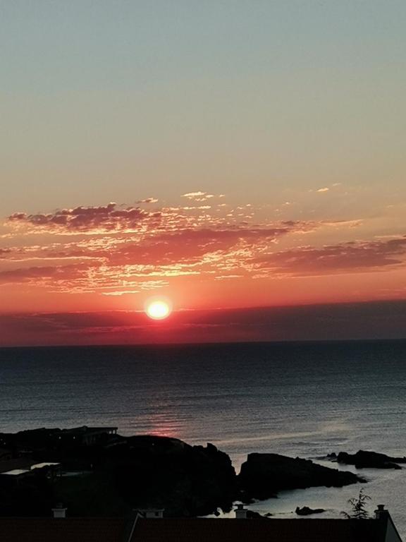 Sunrise place Eva photo