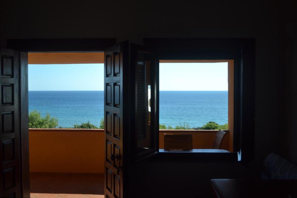 Il Tramonto - appartamento in prima fila, fronte spiaggia con vista mare panoramica - img30