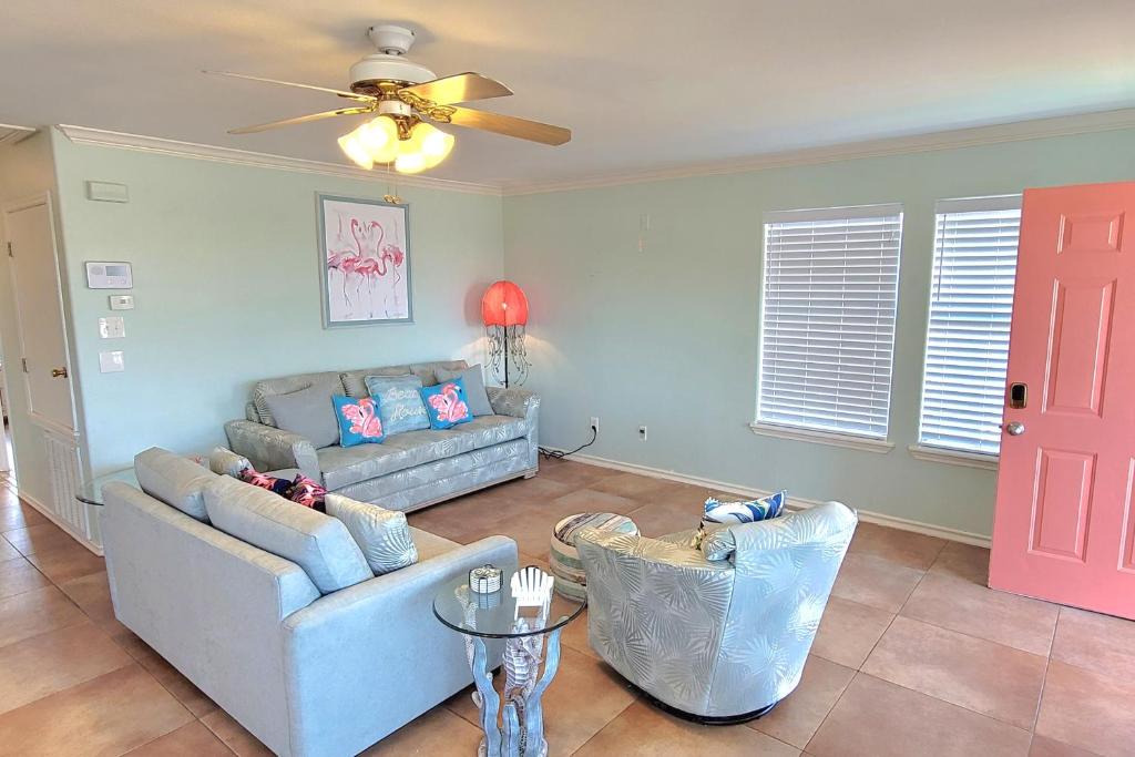 Flamingo Lagoon, Corpus Christi