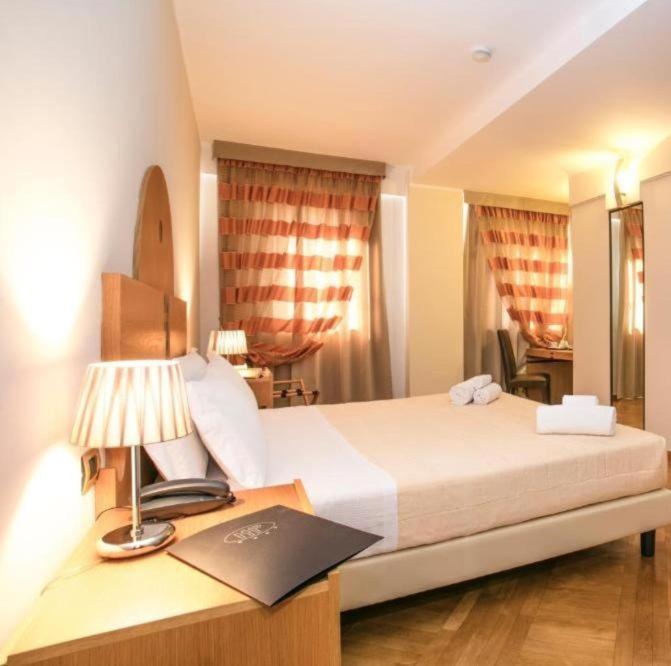 Hotel PentHouse - 3