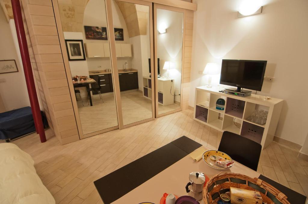 One-Bedroom Apartment (2 Adults)