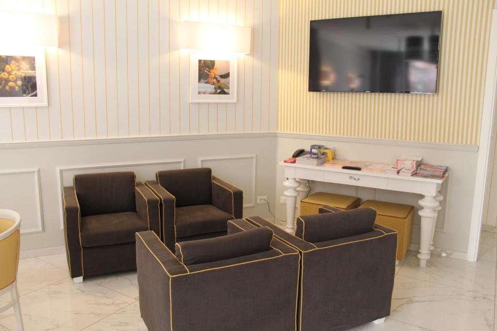 Hotel La Pace photo
