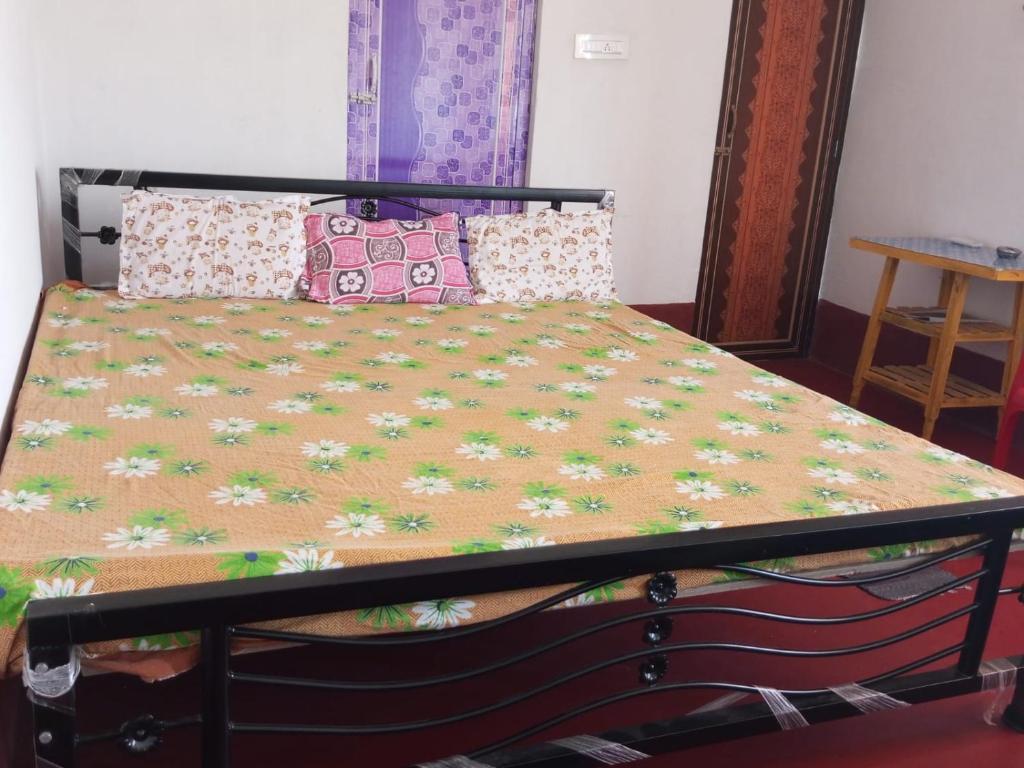 SHANTINIKETAN FAMILY HOMESTAy photo
