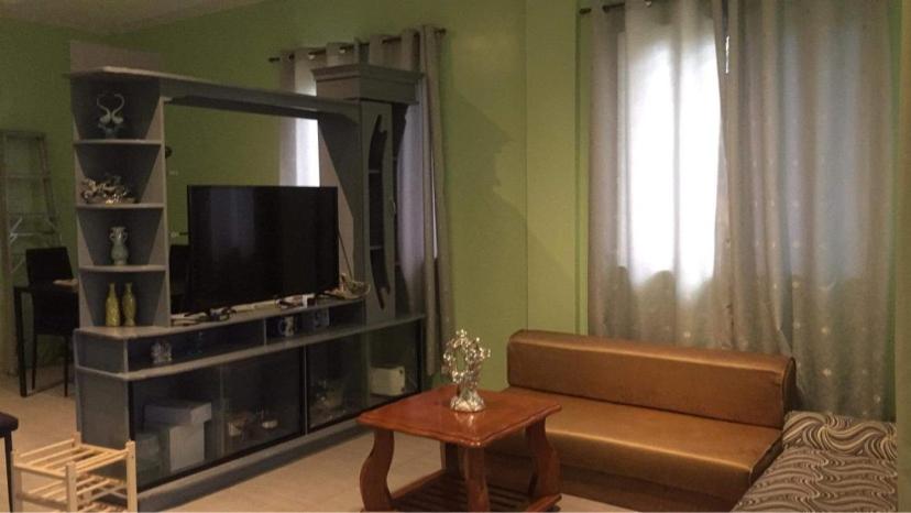The Brown Gate’s Inn — Hotel in Panabo