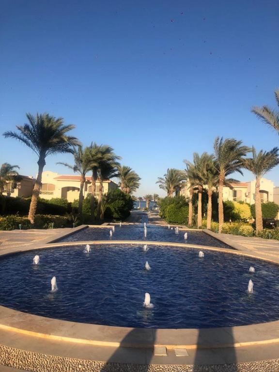 Cozy 3BedRooms challet La Vista 5 - for Families only — Hotel in Ataqah