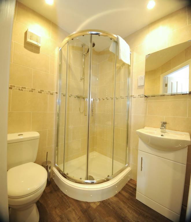 Queens arms country inn photo