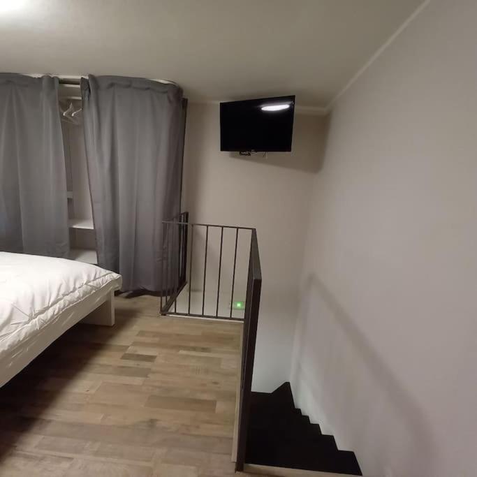 Etna Home - 5