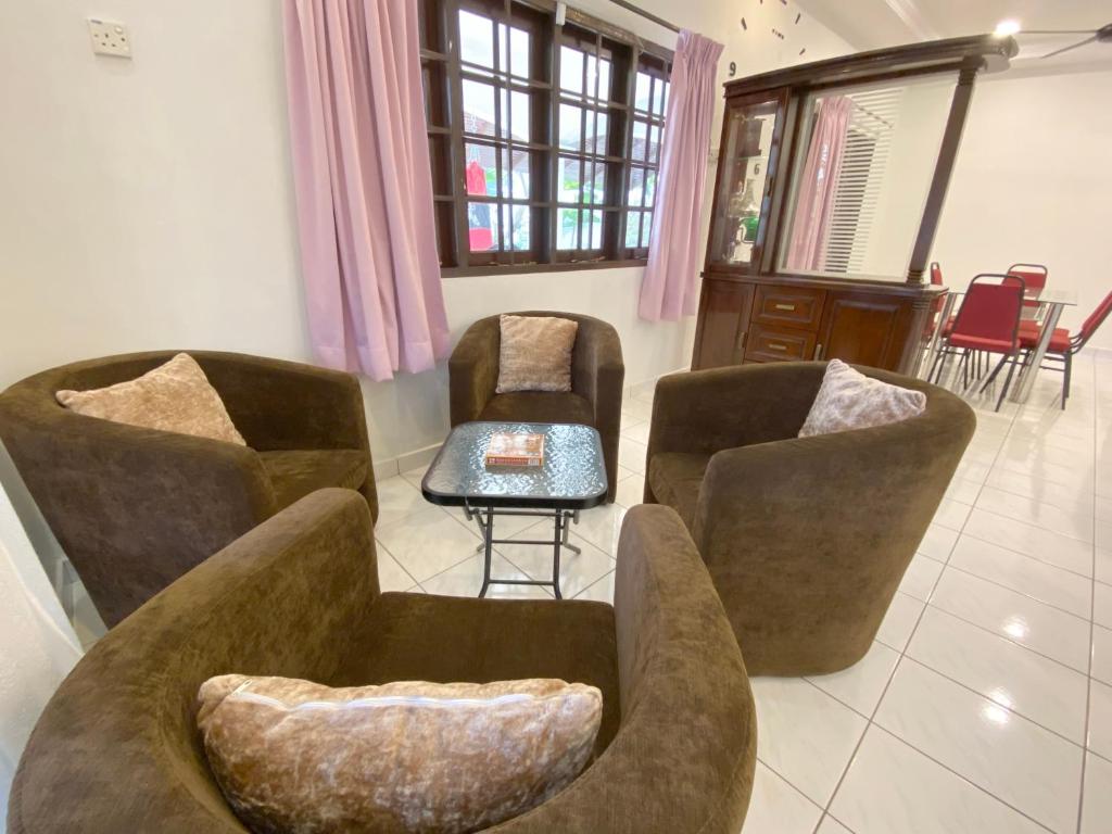 Ipoh Super Enjoy Boutique Villa 12 people photo