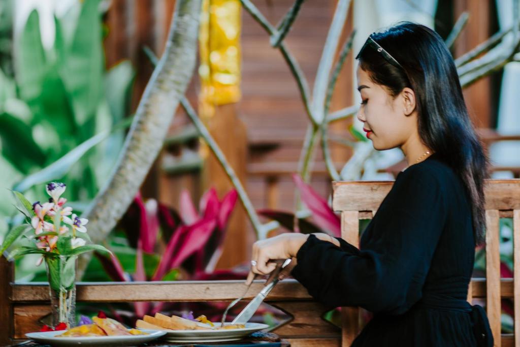 Kurnia Guest House & Spa  photo