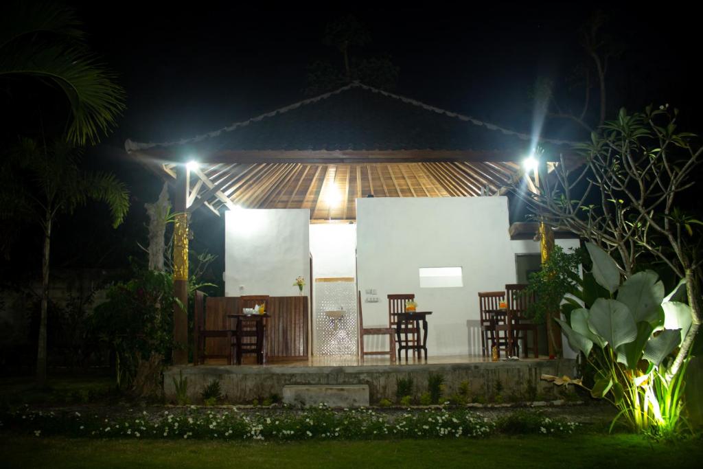 Kurnia Guest House & Spa  photo