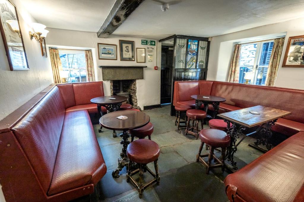 The Britannia Inn - photo 4