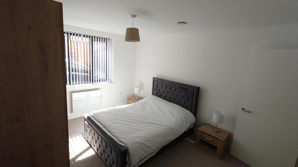 Treasured 1 Bedroom Jewellery Quarter Apartment photo