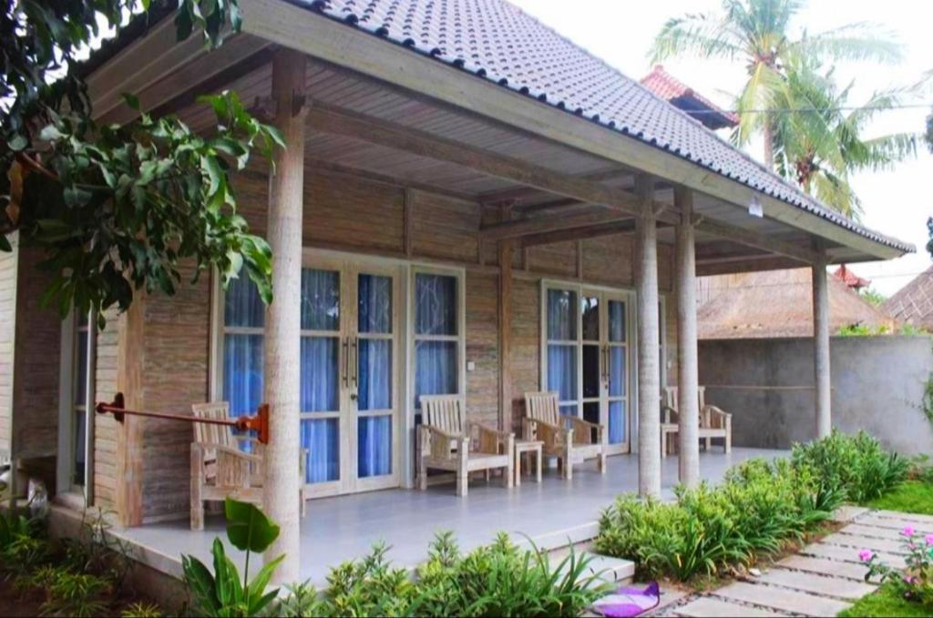 Vista Huts Lembongan — Hotel in Bali