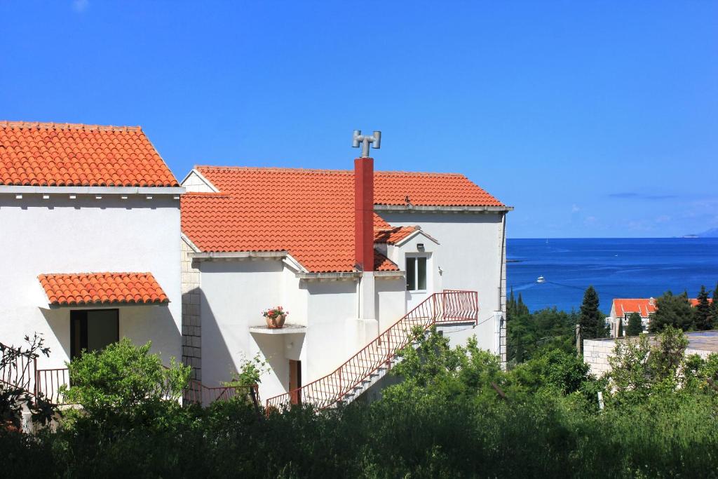 Rooms with a swimming pool Cavtat, Dubrovnik - 5222 — Hotel in Cavtat