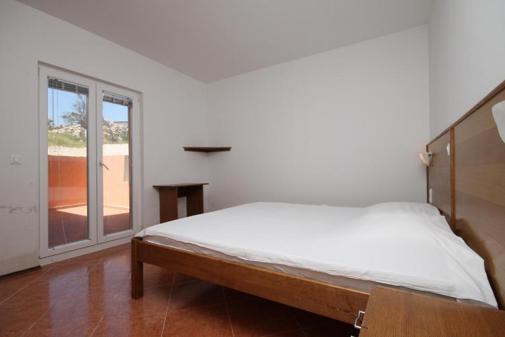 Rooms by the sea Metajna, Pag - 6487 photo