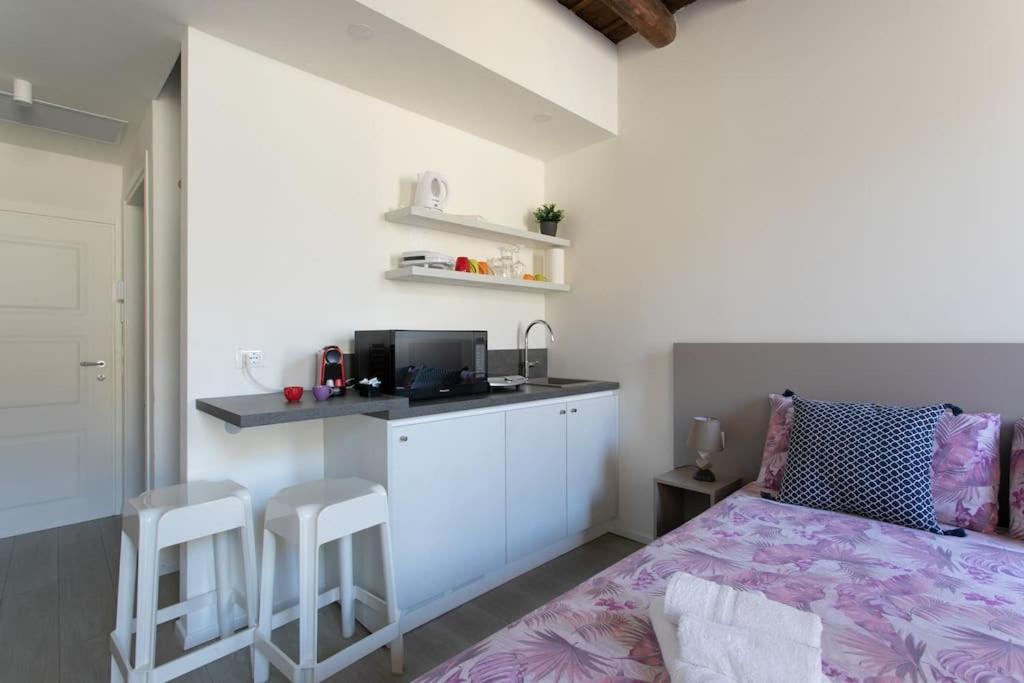 Residenza SubitoSanto - Appartamento con balconcino "3B" - 5