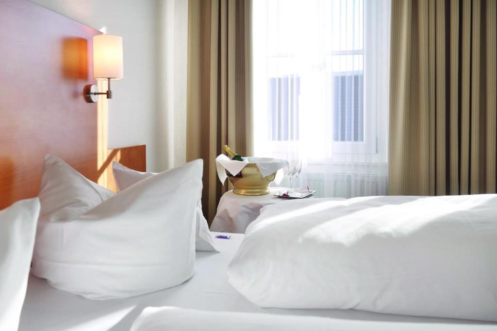 Hotel-Restaurant Roter Ochsen — Hotel in Lauchheim