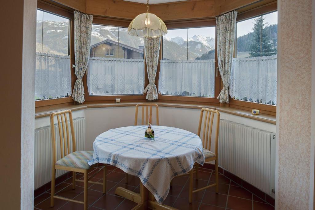 Haus Schonegger photo