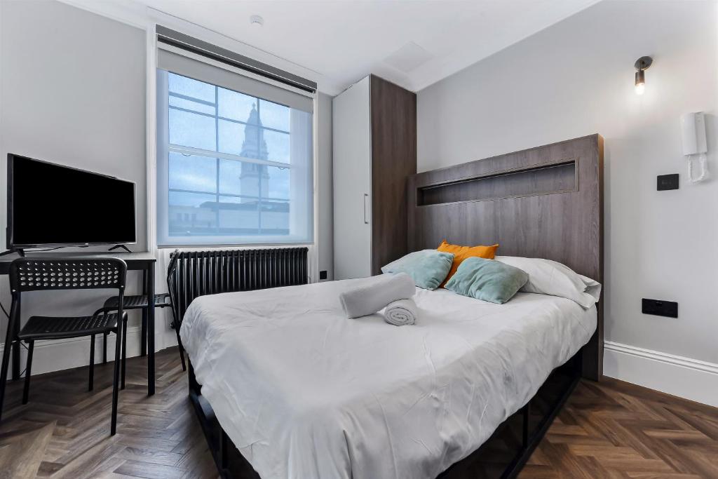 York Studios by DC London Rooms photo