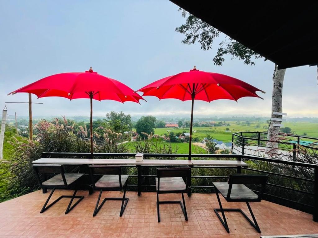 ปัว พาโนราม่า รีสอร์ท  (Pua Panorama Resort)