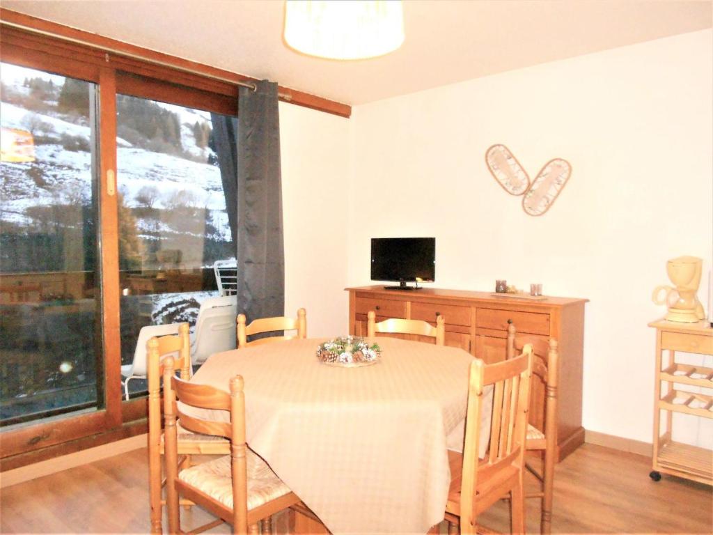 Appartement 3 pièces au pied des pistes avec balcon - 2