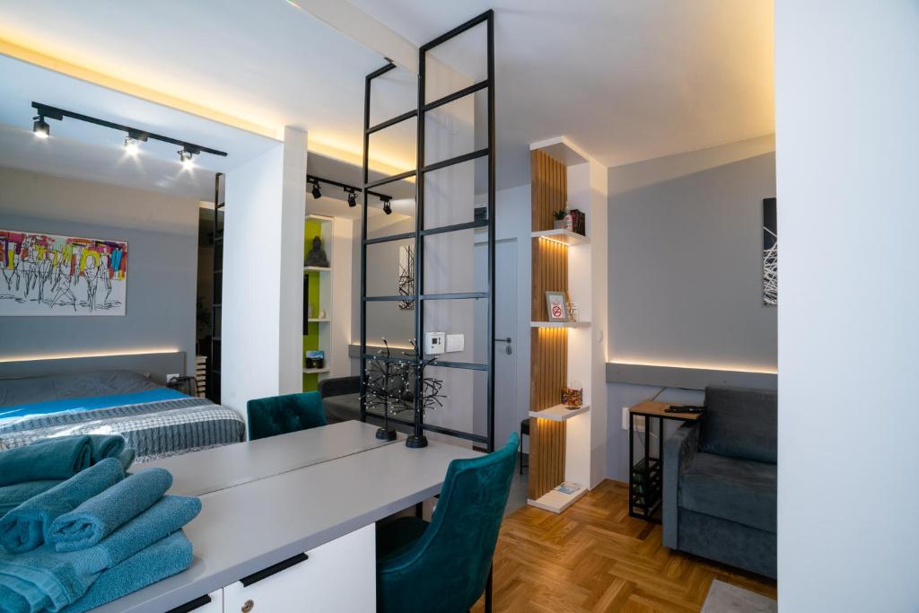 Apartman Pale centar Free parking - 2