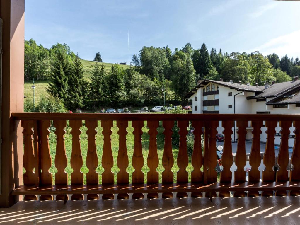 Appartement montagnard avec cheminée, animaux admis, proche pistes - FR-1-304-78 - 4