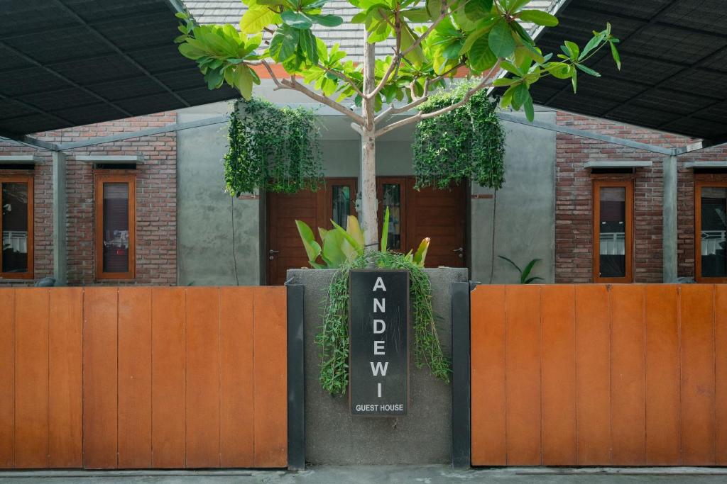 アンデウィ ゲストハウス デンパサール レッドパートナー (Andewi Guest House Denpasar RedPartner ( Minimum Stay 30 Nights )) 館内設備