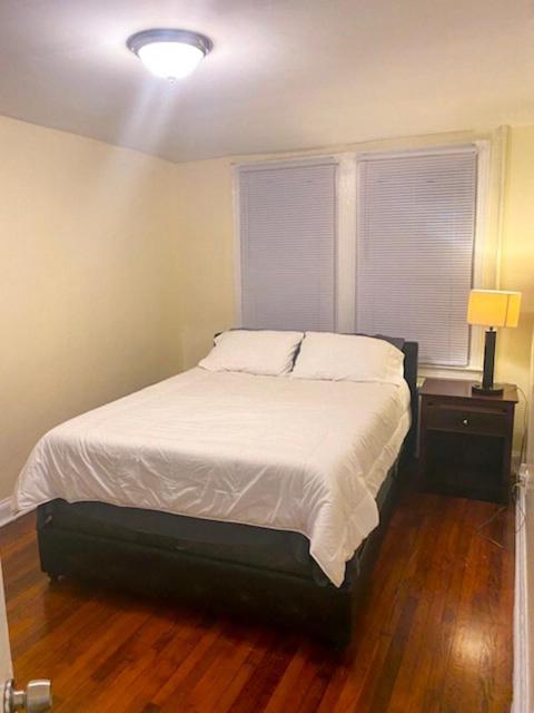 Spacious 2 bedroom apartment photo