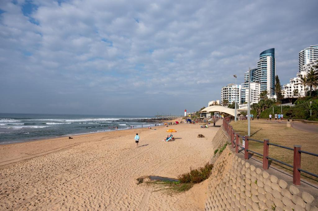 Oceans Umhlanga Accommodation photo