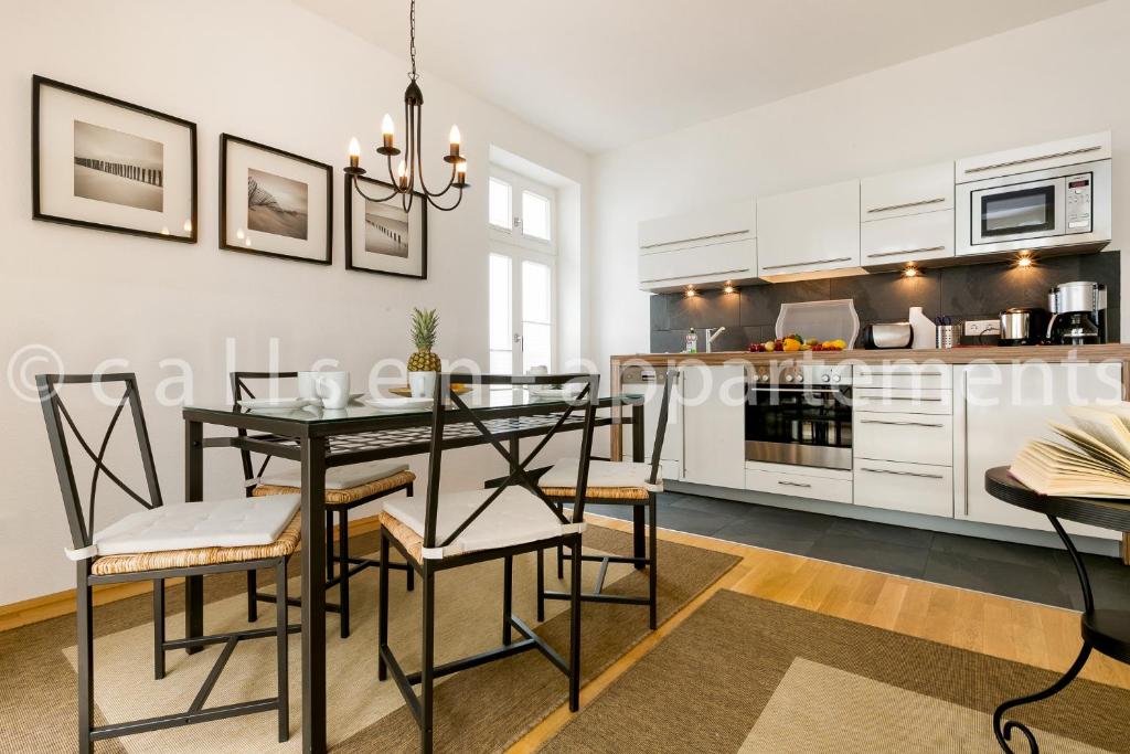 Kitchen, Villa Libelle by Callsen in Ostseebad Binz