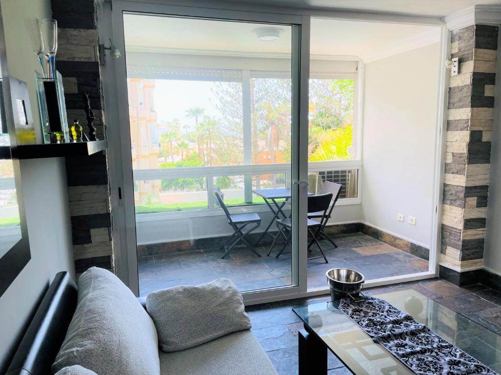 Lizards Lounge - Tanife Apartment beim Yumbo, Playa del Inglés