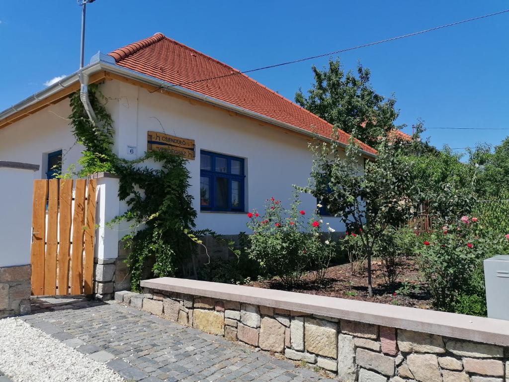 CSENDÜLŐ VENDÉGHÁZ, Noszvaj