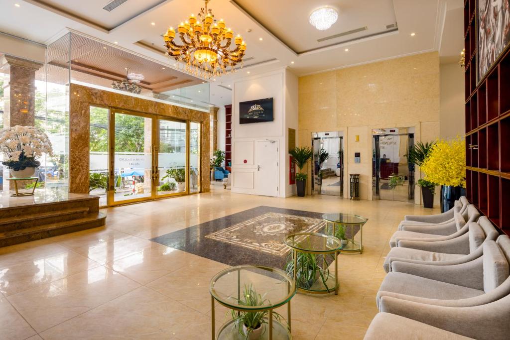 岘港默诺拉大酒店 (Menora Grand Da Nang)