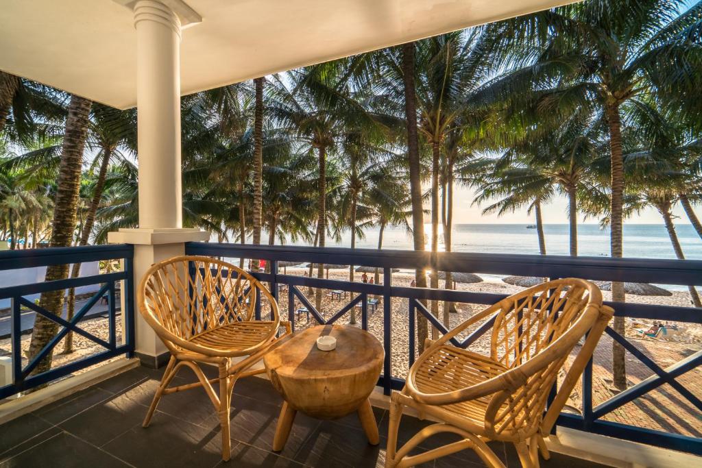 Lazure resort and spa. Lazure resort and spa