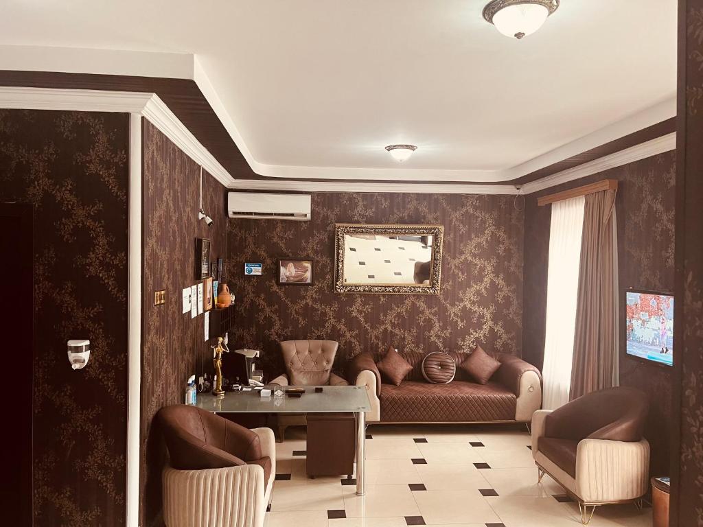 Hotel Rich photo