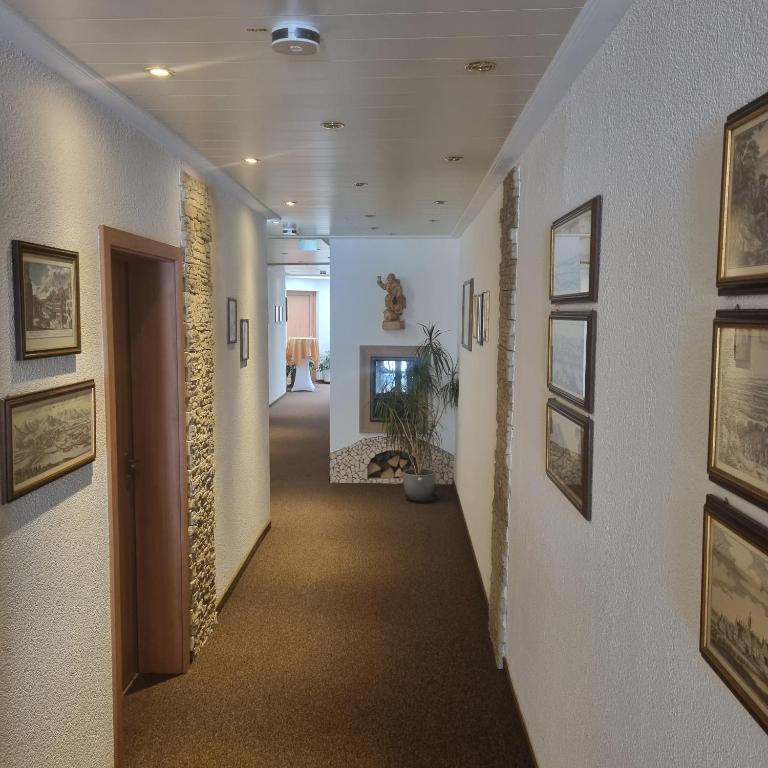 Hotel & Restaurant Krone photo