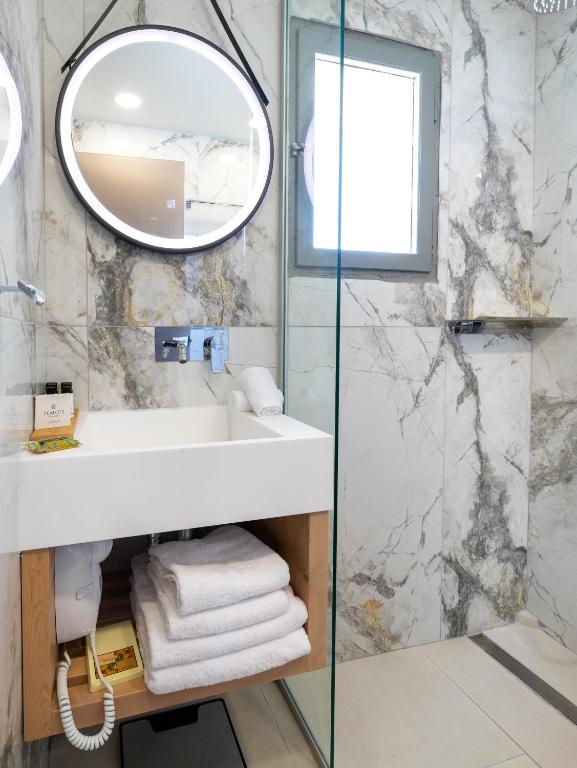 Metropolitan Pearl Boutique Hotel photo