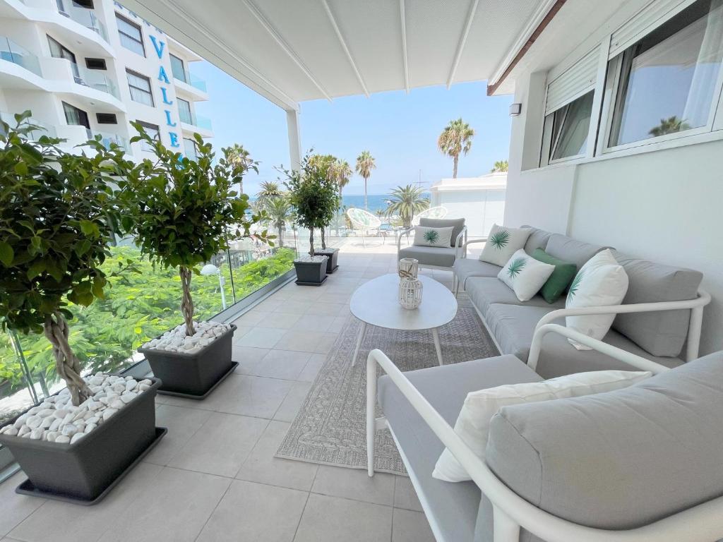 Attic by Grupo Compostelana, Puerto de la Cruz