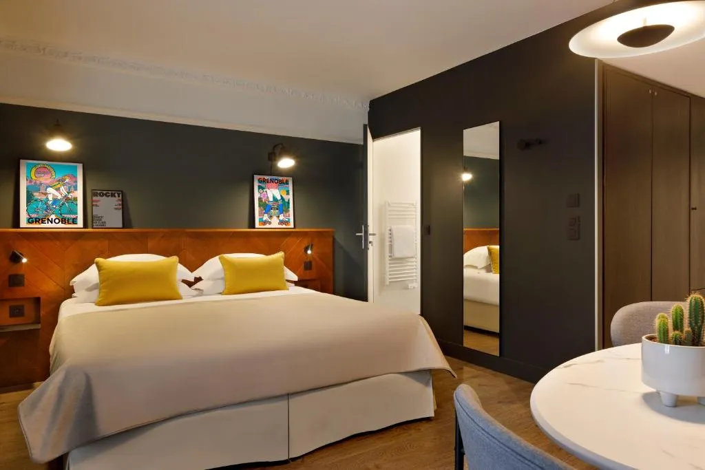 RockyPop Grenoble Hotel，位于格勒诺布尔的酒店