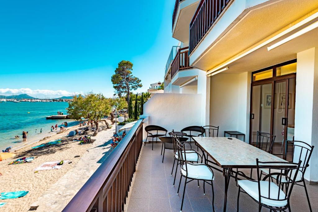 Rafael - Pine walk apartment with stunning views to the sea 전경