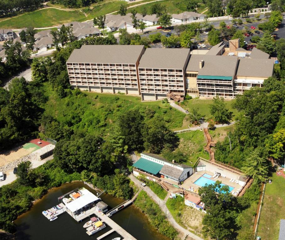 Inn at Grand Glaize — Hotel in Osage Beach (MO)